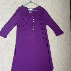 Eileen West nightgown medium Soft Cotton Blend Purple. See Pic For Flaw